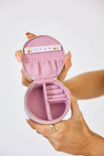 Load image into Gallery viewer, Daisy Jewellery Box - Round