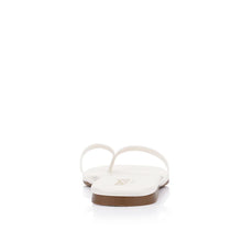 Load image into Gallery viewer, Tori Thong - Chalk White