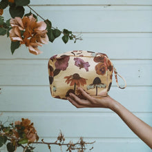 Load image into Gallery viewer, Glades Zip Bag