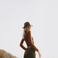 Load image into Gallery viewer, William Brown