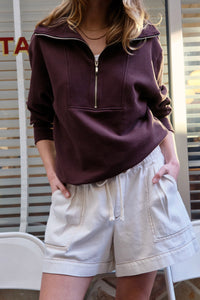 Darcy Relaxed Everyday Short -ecru