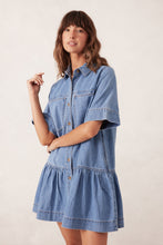 Load image into Gallery viewer, Short Sleeve Tiered Pocket Shirt Dress -vintage blue
