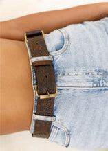 Load image into Gallery viewer, Sumba Belt - Vintage Brown
