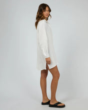 Load image into Gallery viewer, Selena Overswim Shirt
