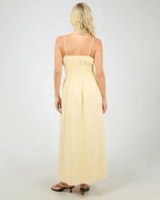 Load image into Gallery viewer, Alessa Linen Maxi Dress - Sunshine
