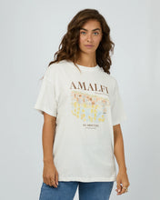 Load image into Gallery viewer, Amalfi relaxed Tee - Vin White
