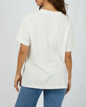 Load image into Gallery viewer, Amalfi relaxed Tee - Vin White

