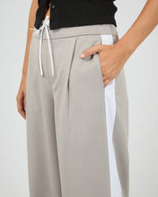 Load image into Gallery viewer, Beckett Pant - Dove
