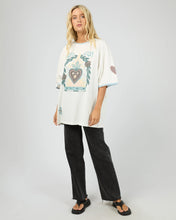 Load image into Gallery viewer, Capulet Oversized Tee - V White

