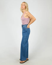 Load image into Gallery viewer, Washed Rib Lace Tank - Quartz
