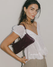 Load image into Gallery viewer, Cleo Handbag - Cherry

