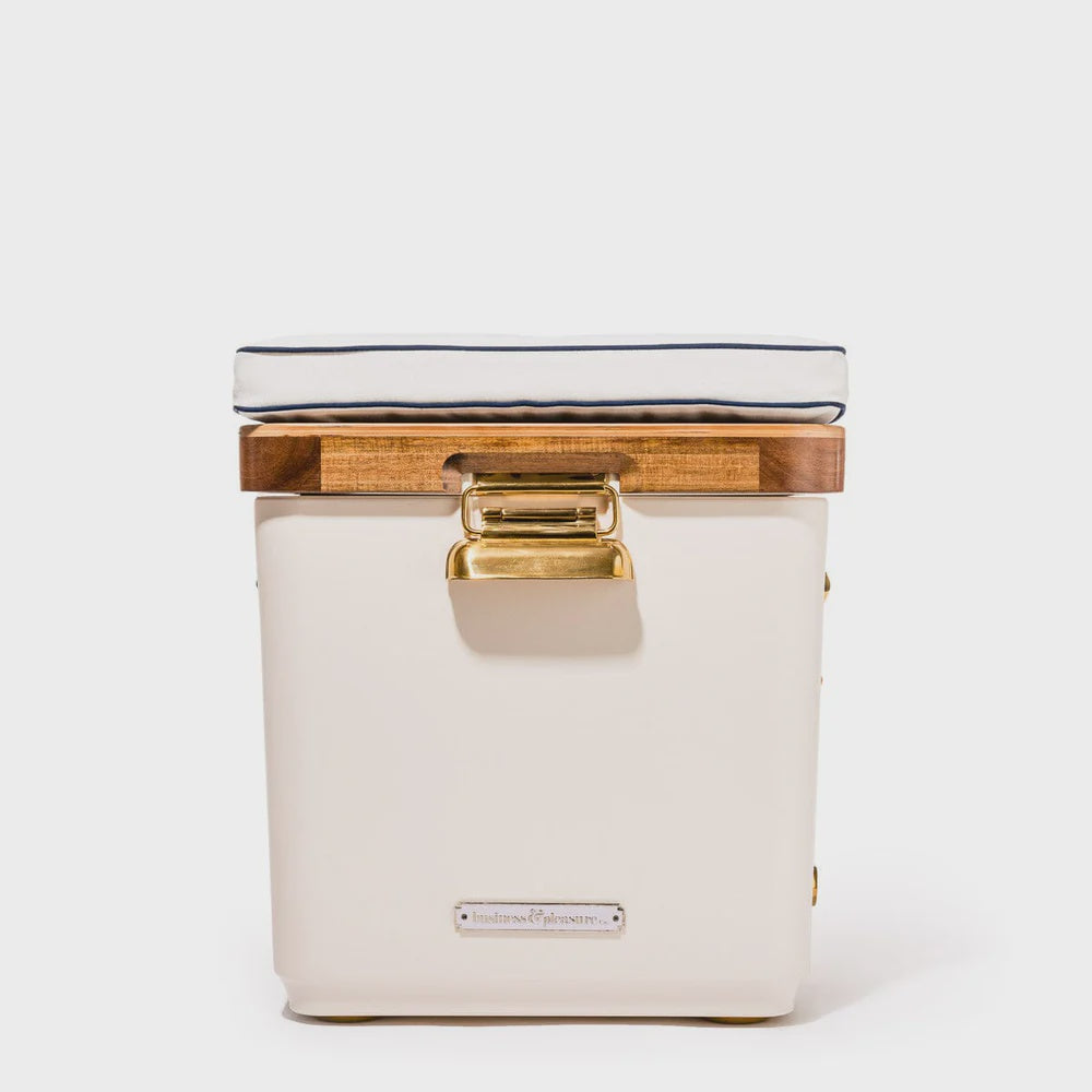 The Hemingway Cooler - Antique White - 33 Liters