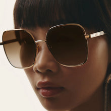 Load image into Gallery viewer, 5th Ave -Gold Frame / Brown Lens
