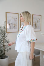 Load image into Gallery viewer, Jasmin Embroidery Blouse
