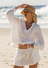 Load image into Gallery viewer, Dreamtime Shorts - White
