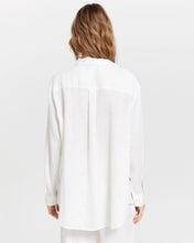 Load image into Gallery viewer, Tokyo Linen Blend Shirt - White
