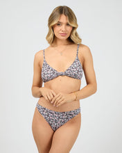 Load image into Gallery viewer, Carrie Knot Bralette
