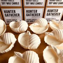 Load image into Gallery viewer, Hunter Gatherer / Seashell Soy Wax Candle / Tonna Shell
