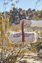 Load image into Gallery viewer, Woven Throw - Blush
